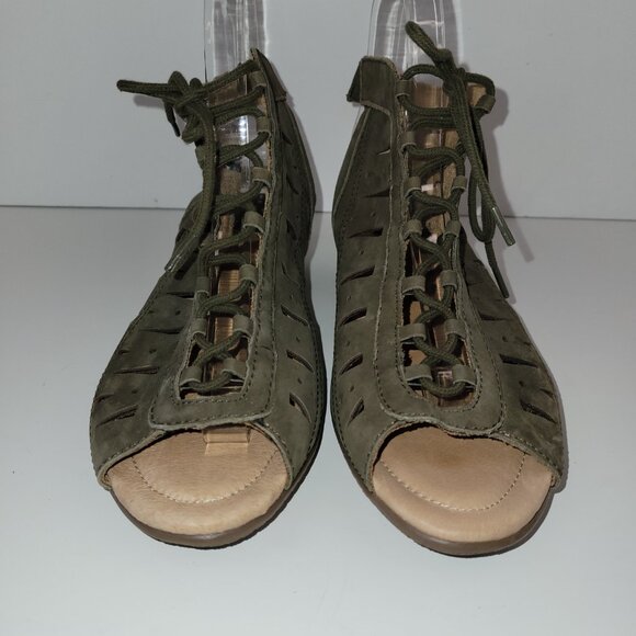 NWOT Earth Kristen Dark Olive Leather Peep Toe Block Heel Cage Sandals 9D - Picture 2 of 10